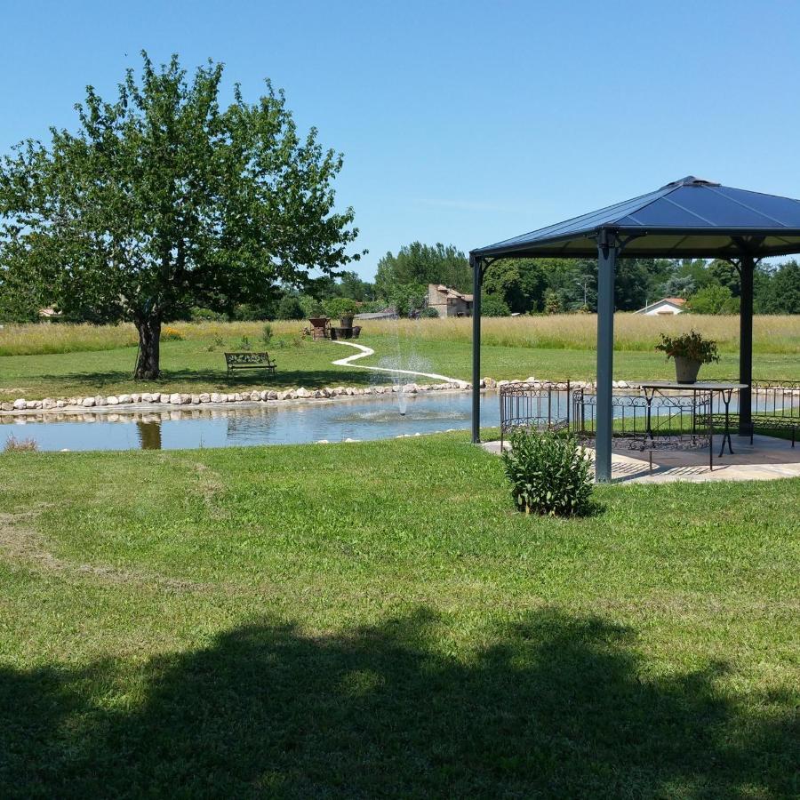 Bed and Breakfast Domaine Christanna Lisle-sur-Tarn Esterno foto
